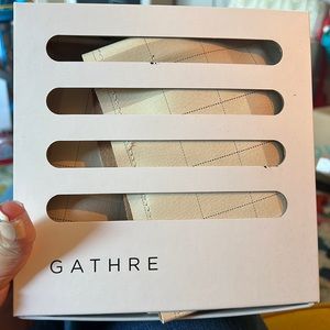 GATHRE TABLE RUNNER. BEAUTIFUL. 8 foot